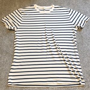 J. Crew Men’s T-Shirt - Medium